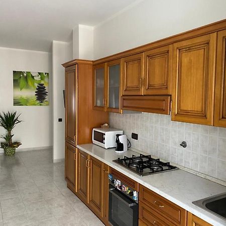 Appartamento Comodo E Grazioso Torino Exterior foto