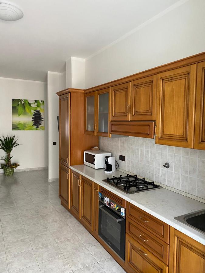 Appartamento Comodo E Grazioso Torino Exterior foto